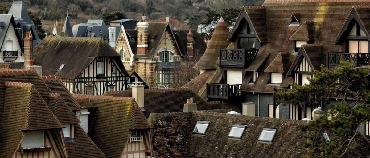 Vivre dans une maison à Deauville : le luxe Normand !